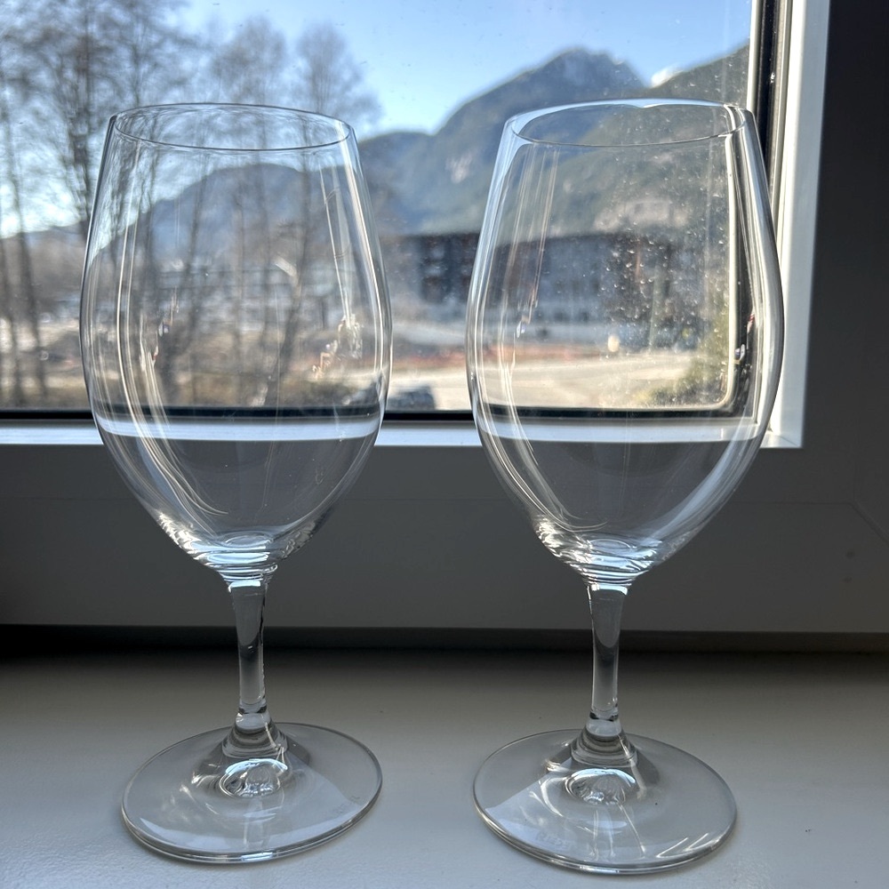 Riedel water glasses (set of 2)